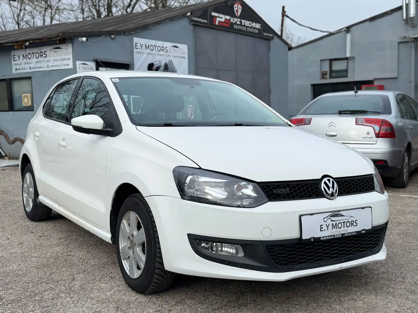 Volkswagen Polo Trendline 1,2 Weiß - 1