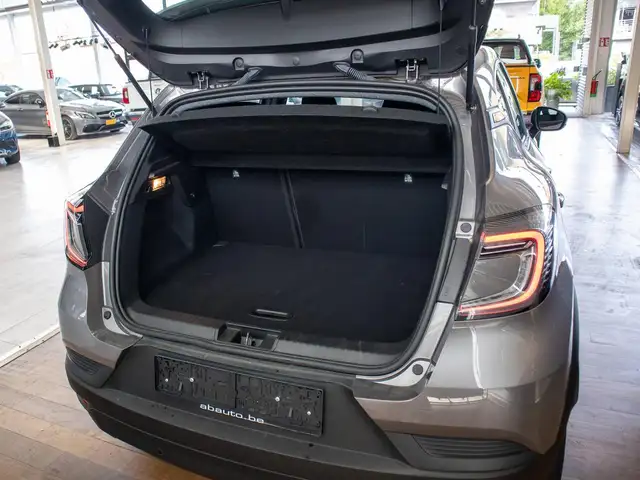 Renault Captur view 11