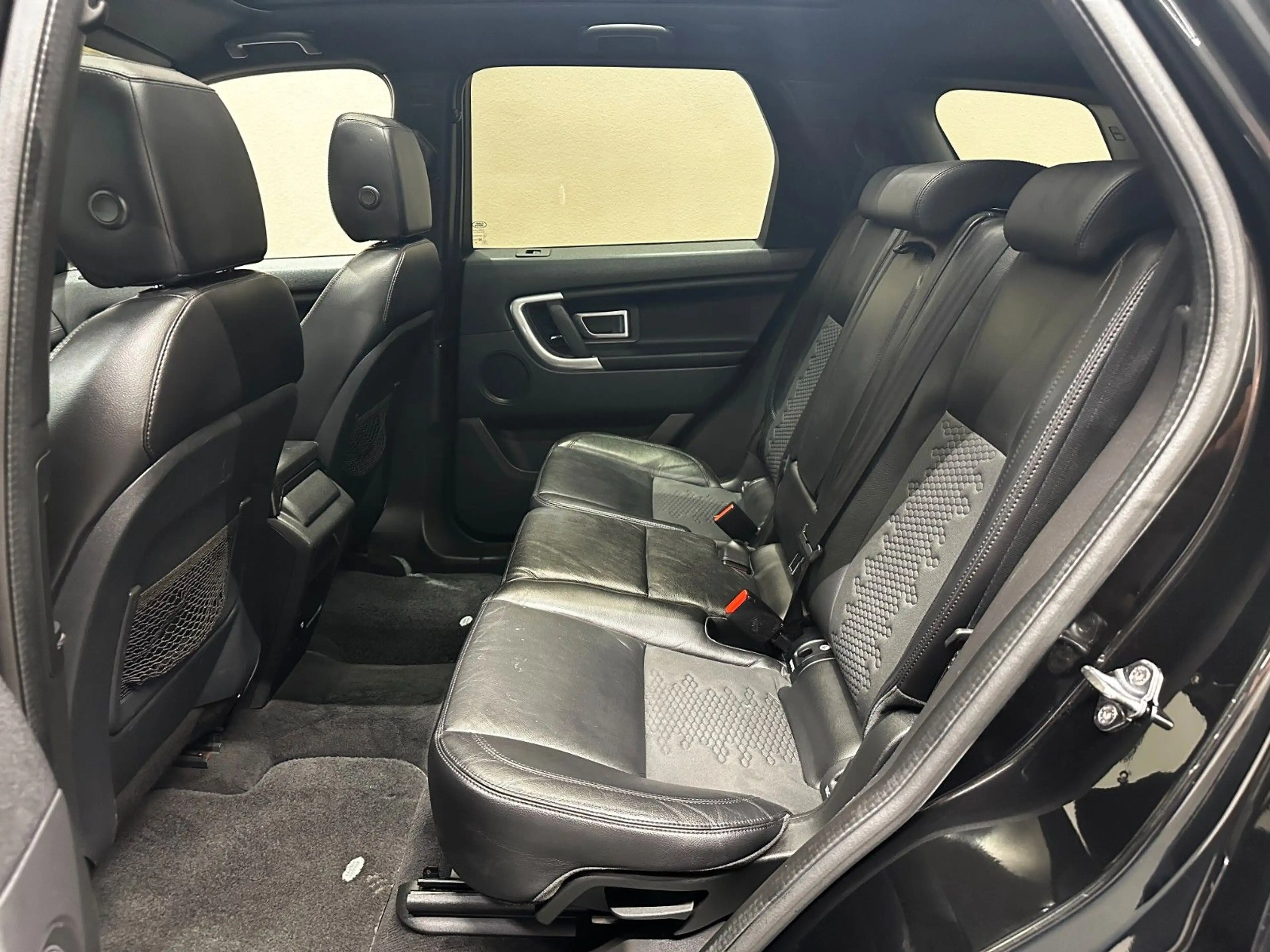 Land Rover Discovery Sport SE AWD **PANO*MEMORY*B&O** — photo 14