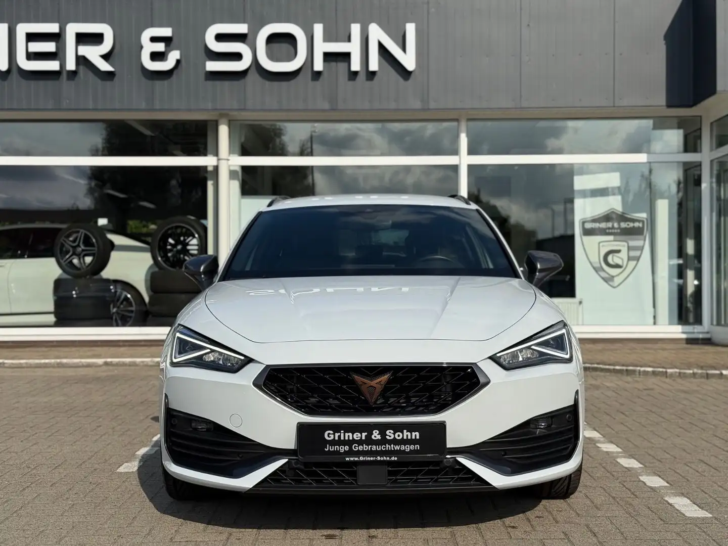 CUPRA Leon Sportstourer,Virtual,ACC,Blind,R-Kam.3,49% Blanco - 2