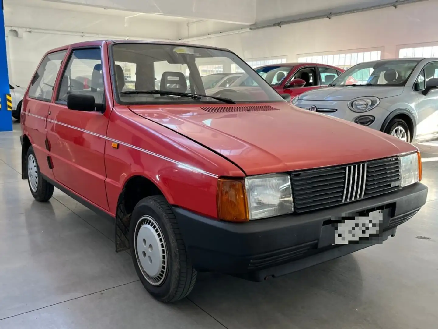 Fiat Uno 45 3 porte Sting Conservata auto NO BOLLO !!! Rosso - 2