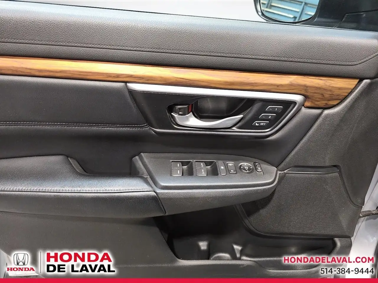 Honda CR-V photo Honda CR-V