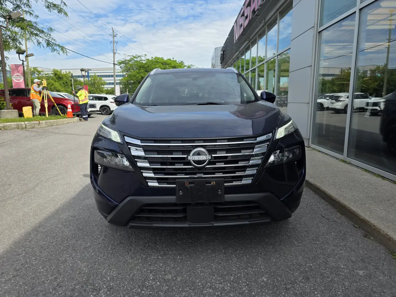 Nissan Rogue снимка Nissan Rogue