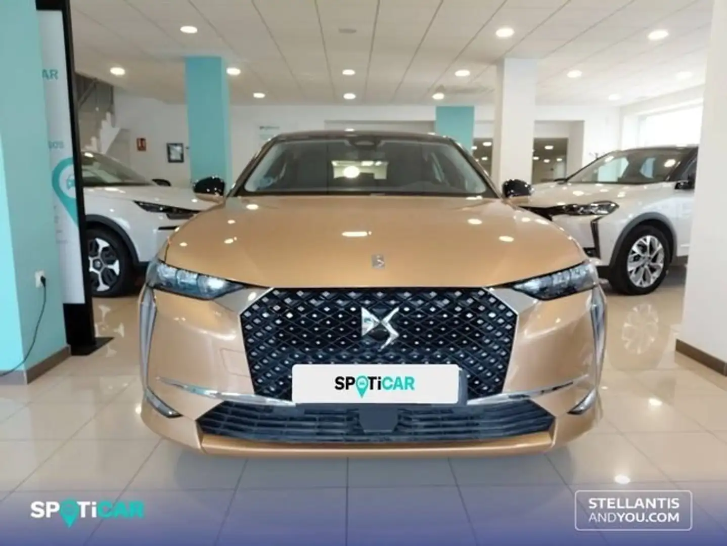DS Automobiles DS 4 1.2 PureTech Trocadero Aut. 130 Amarillo - 2