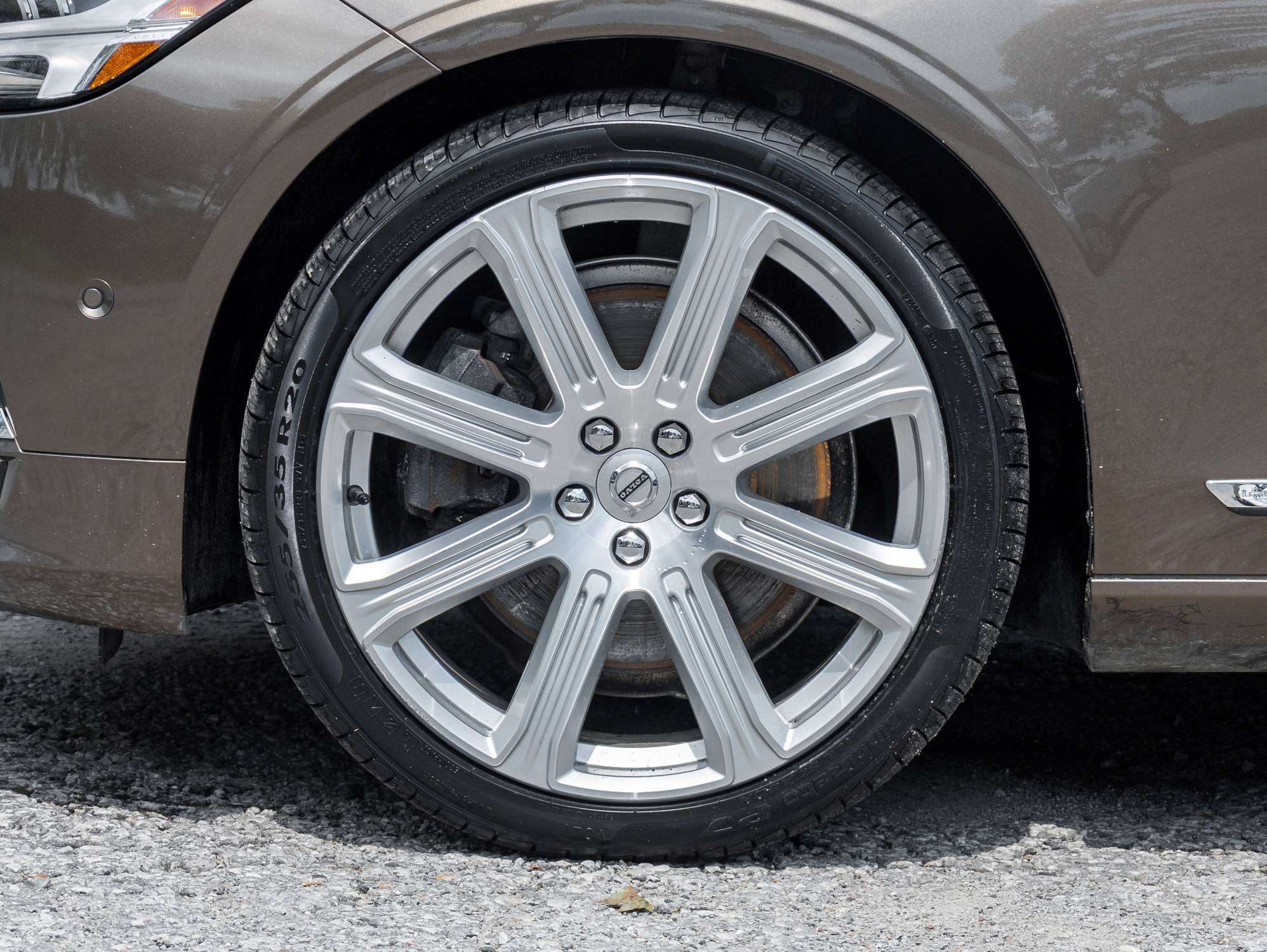 2017 Volvo S90 T6 INSCRIPTION LOW KM |TRADE IN |NEW TIRES |SAFETY — снимка 1