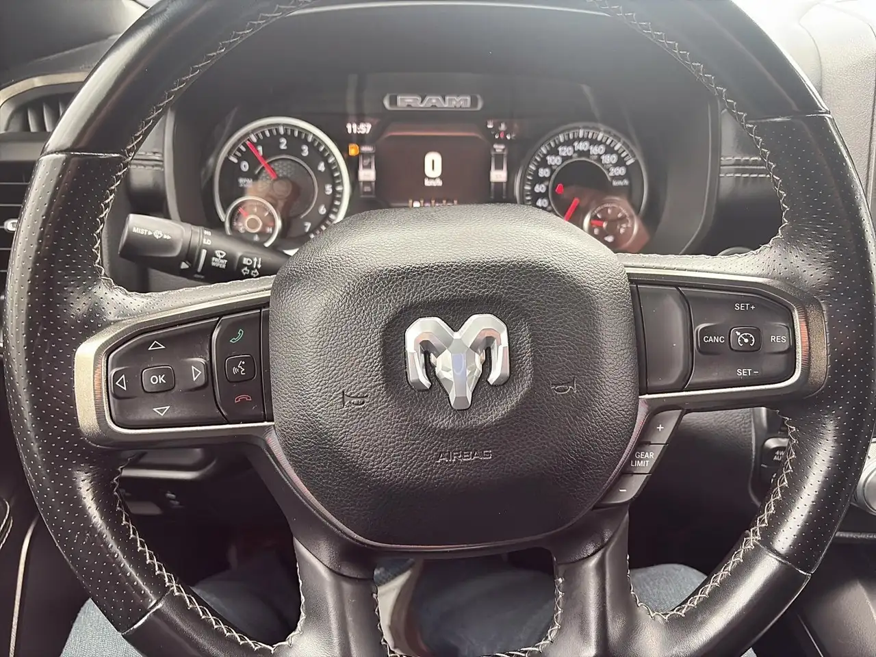 RAM 1500 fotografie RAM 1500