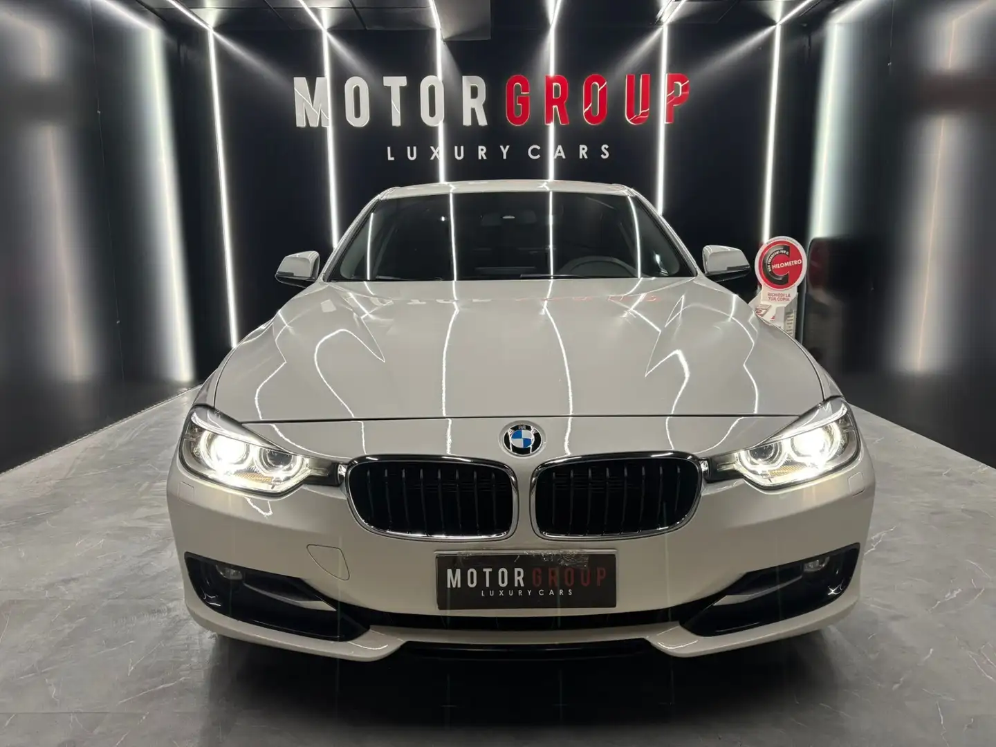 BMW 318 318d Sport Alb - 2