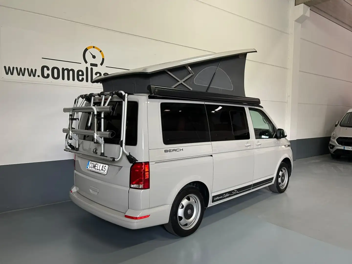 Volkswagen T6 California 2.0TDI BMT Beach Camper 110kW Beige - 2