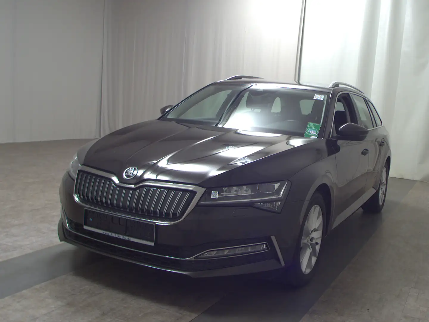 Skoda Superb Combi 1.4 TSI Style iV AHK Navi ACC LED Braun - 2