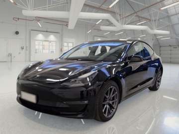 75 KWH LONG RANGE DUAL MOTOR AWD 4 PORTE BERLINA