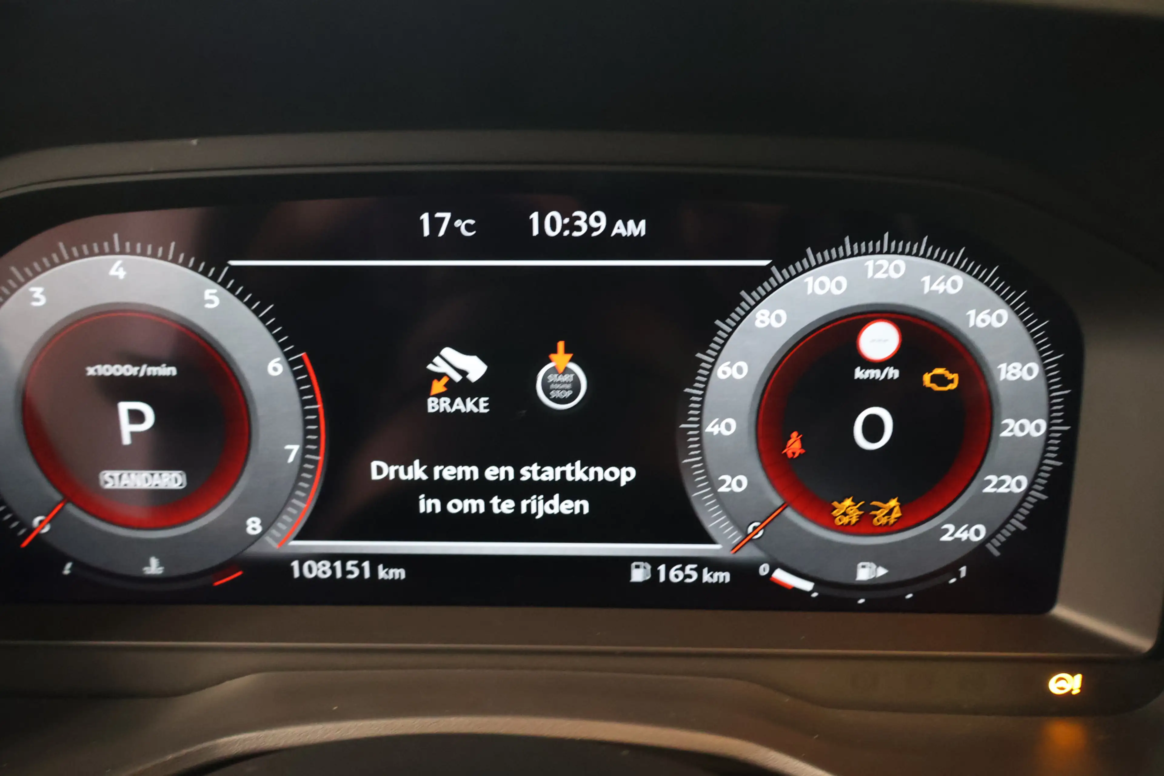 Nissan Qashqai 1.3 MHEV Xtronic N-Connecta, Panodak, 360° Camera, — photo 6