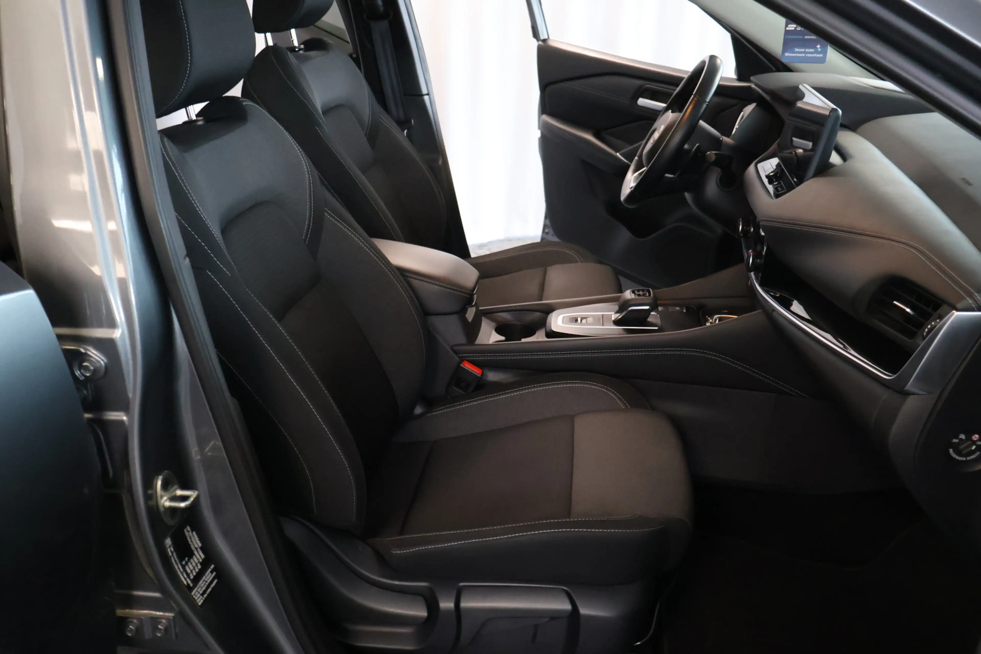 Nissan Qashqai 1.3 MHEV Xtronic N-Connecta, Panodak, 360° Camera, — photo 13