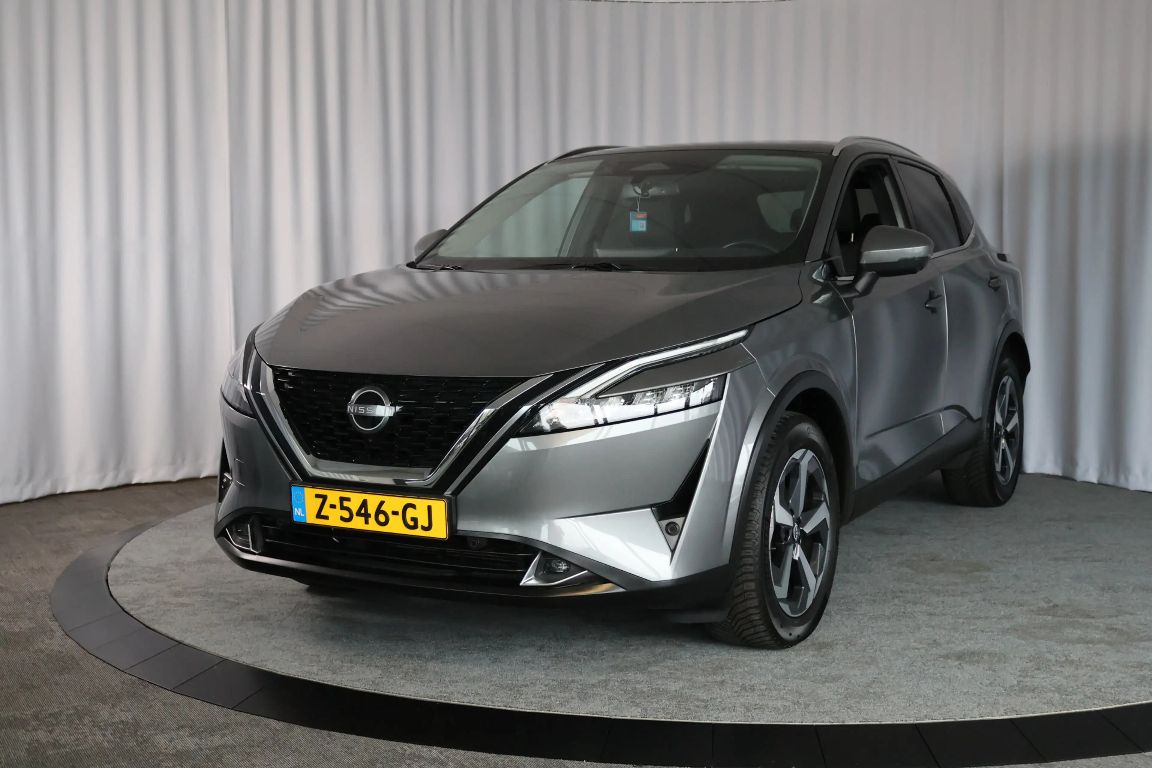 Nissan Qashqai 1.3 MHEV Xtronic N-Connecta, Panodak, 360° Camera, — photo 33