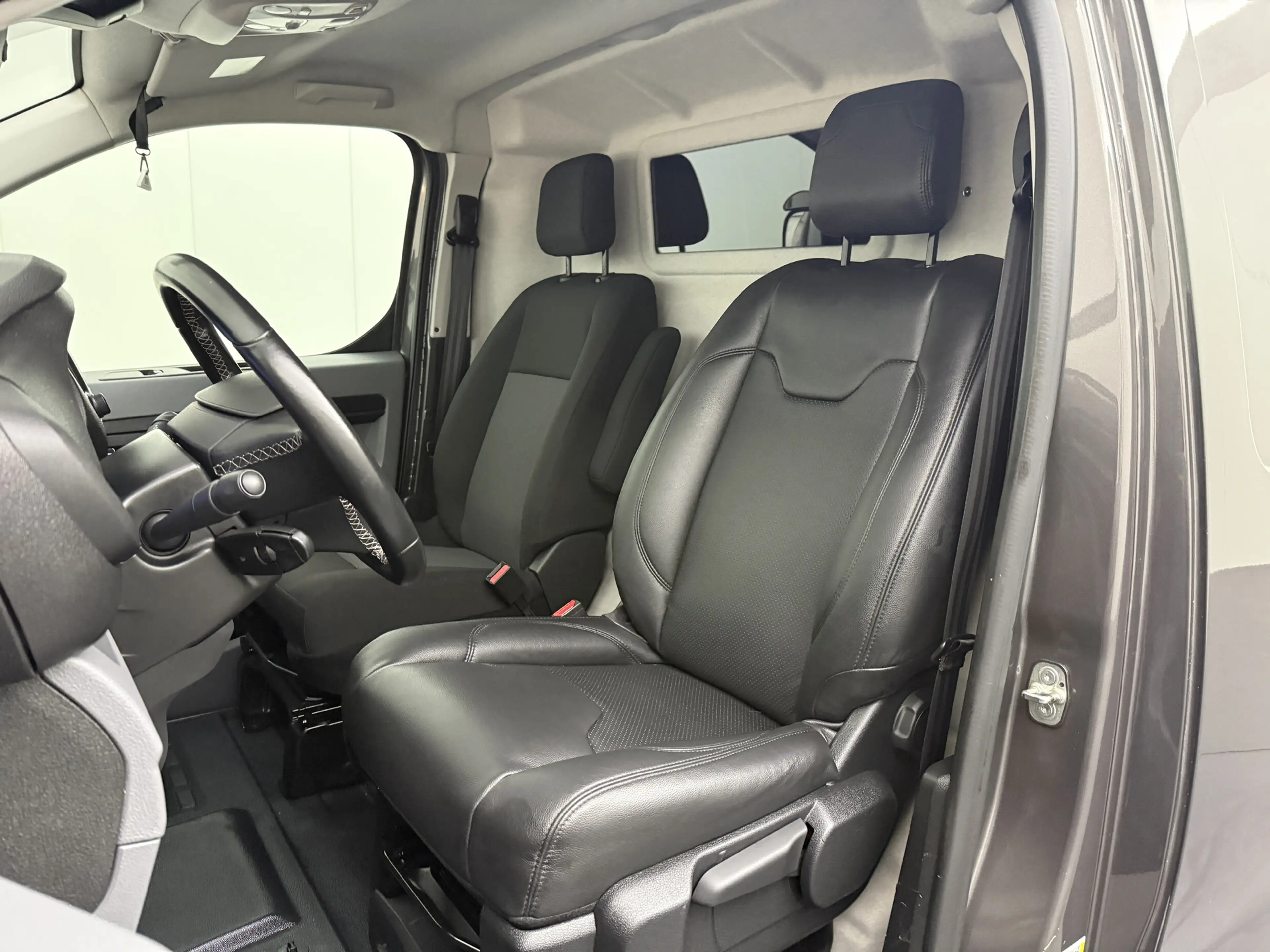 Peugeot e-Expert Lang Premium 75 kWh | Elektrisch | Multimedia | Ca — photo 20