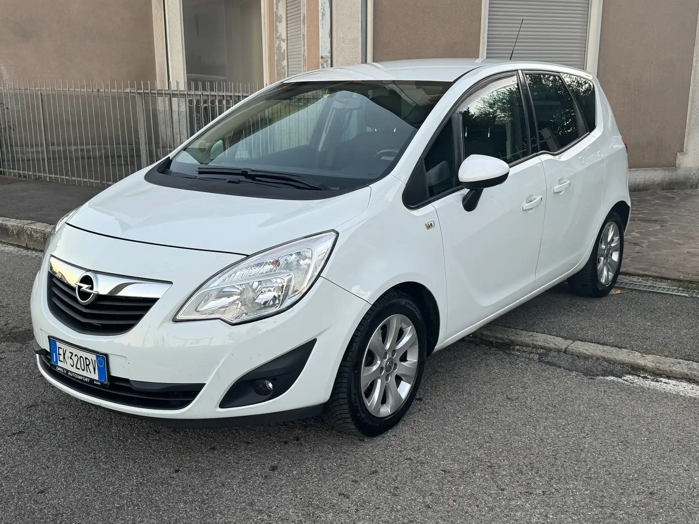 Opel Meriva Meriva II 2010 1.4t Cosmo 120cv Bianco - 2