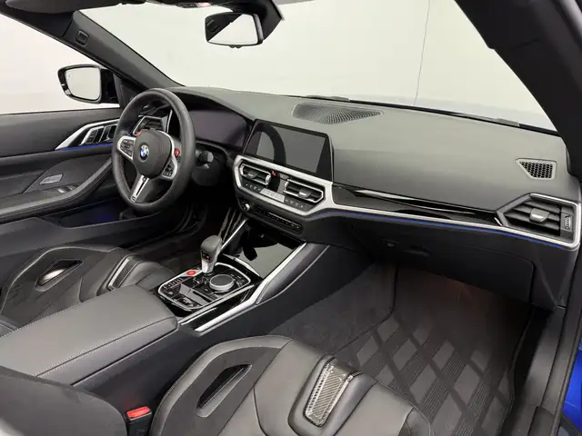 BMW M4 view 15