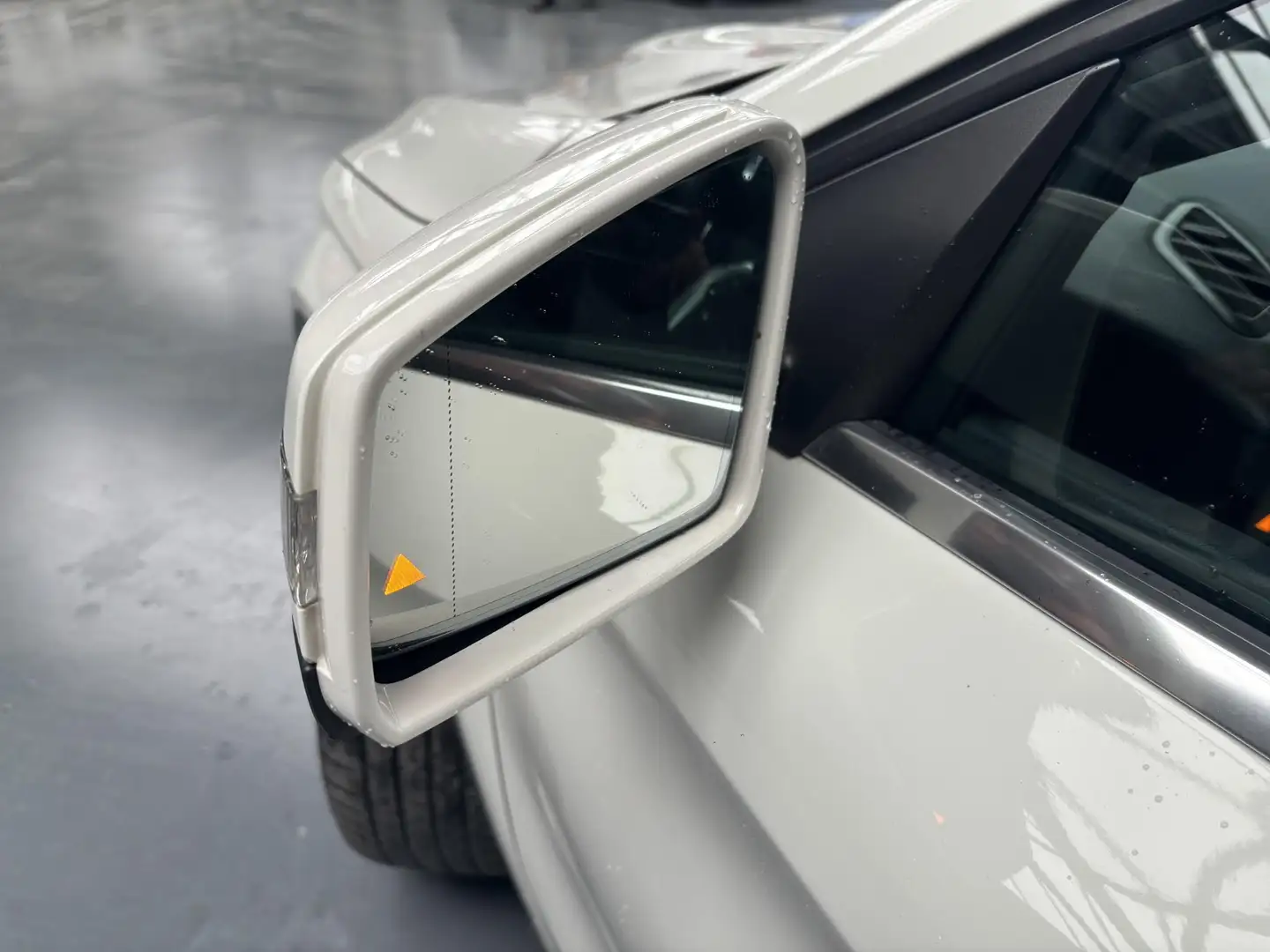 Mercedes-Benz GLA 250 4Matic Prestige Blanc - 2