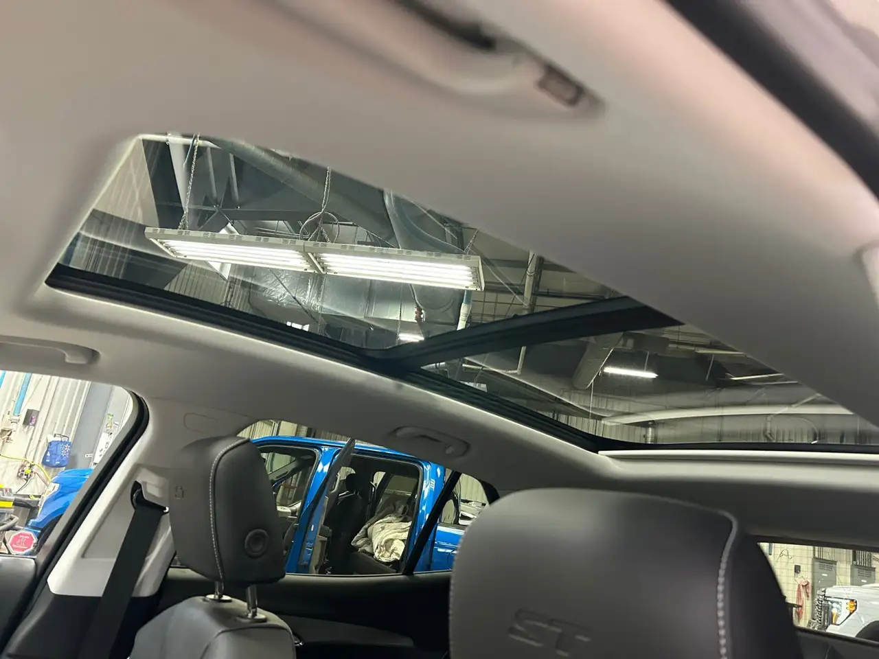 Buick Envision снимка Buick Envision