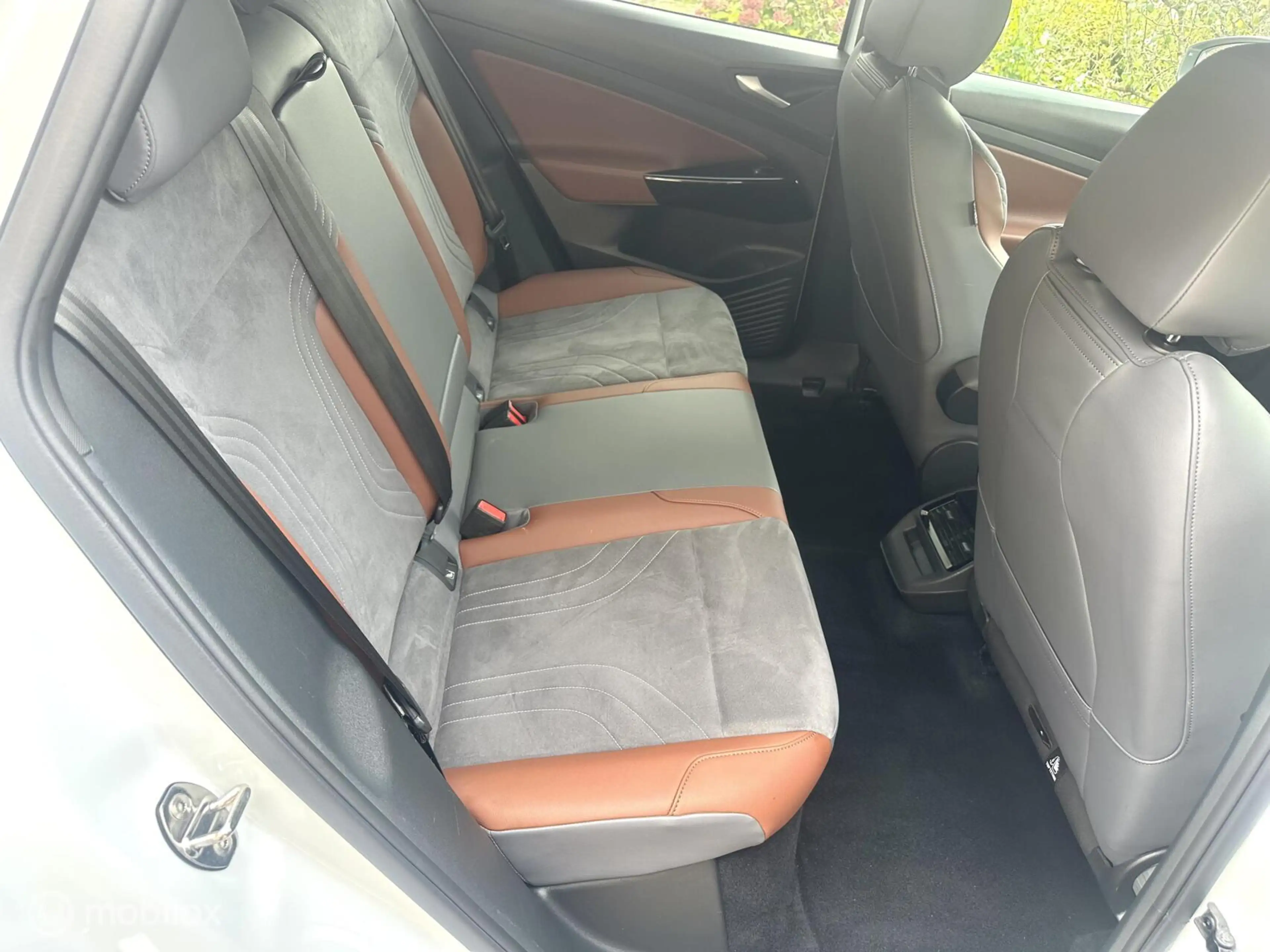 Volkswagen ID.4 First 77 kWh STUUR/STOELVERWARMING WEGDRAAIBARE TR — photo 10