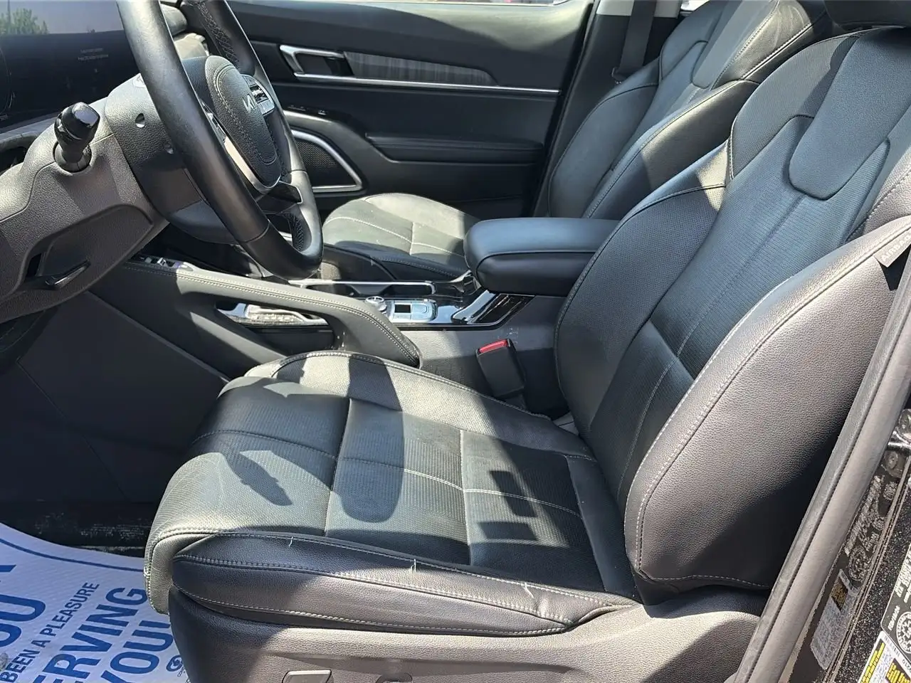 Kia Telluride снимка Kia Telluride