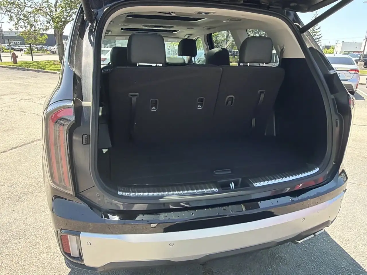 Kia Telluride снимка Kia Telluride