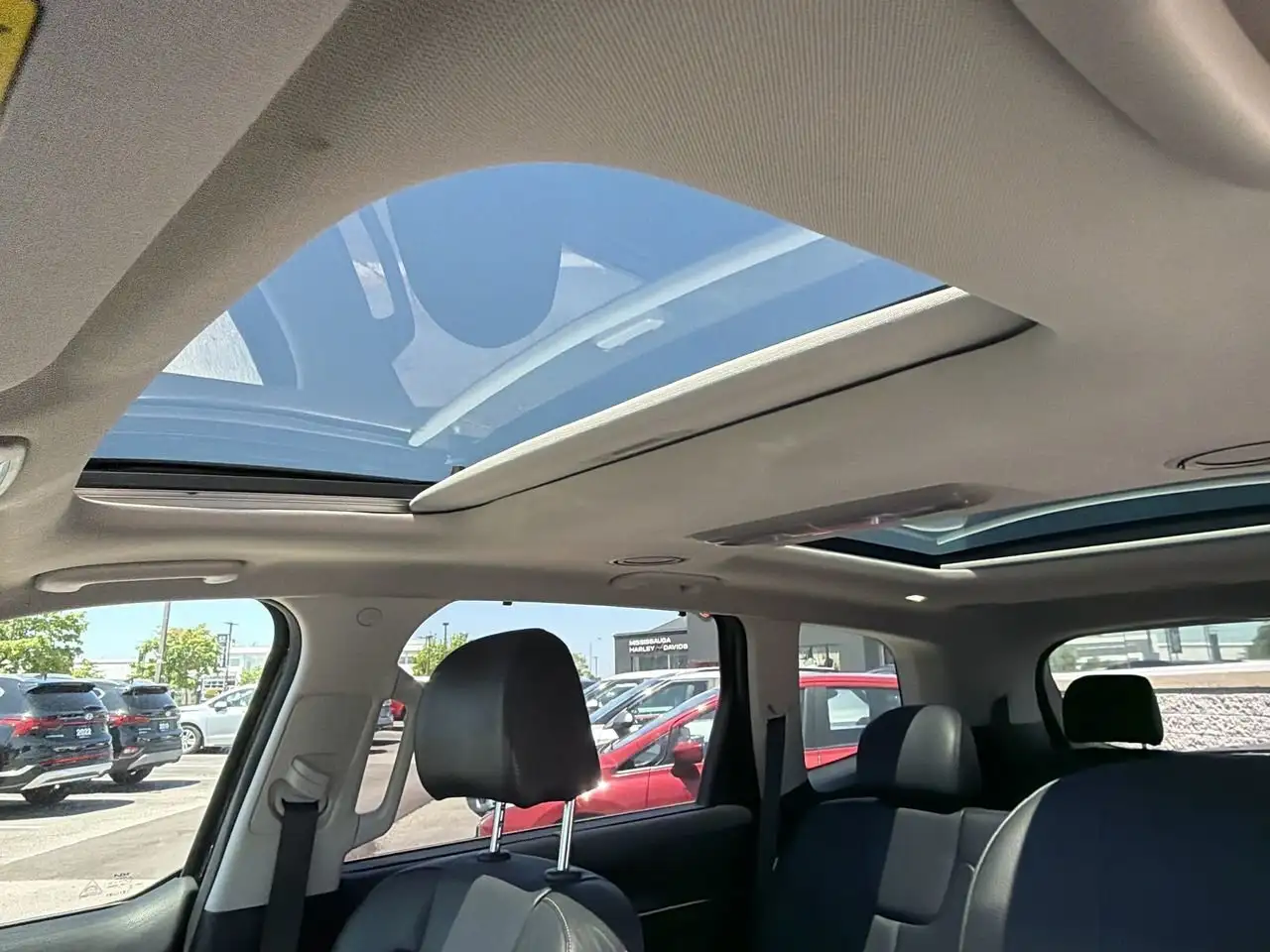 Kia Telluride снимка Kia Telluride