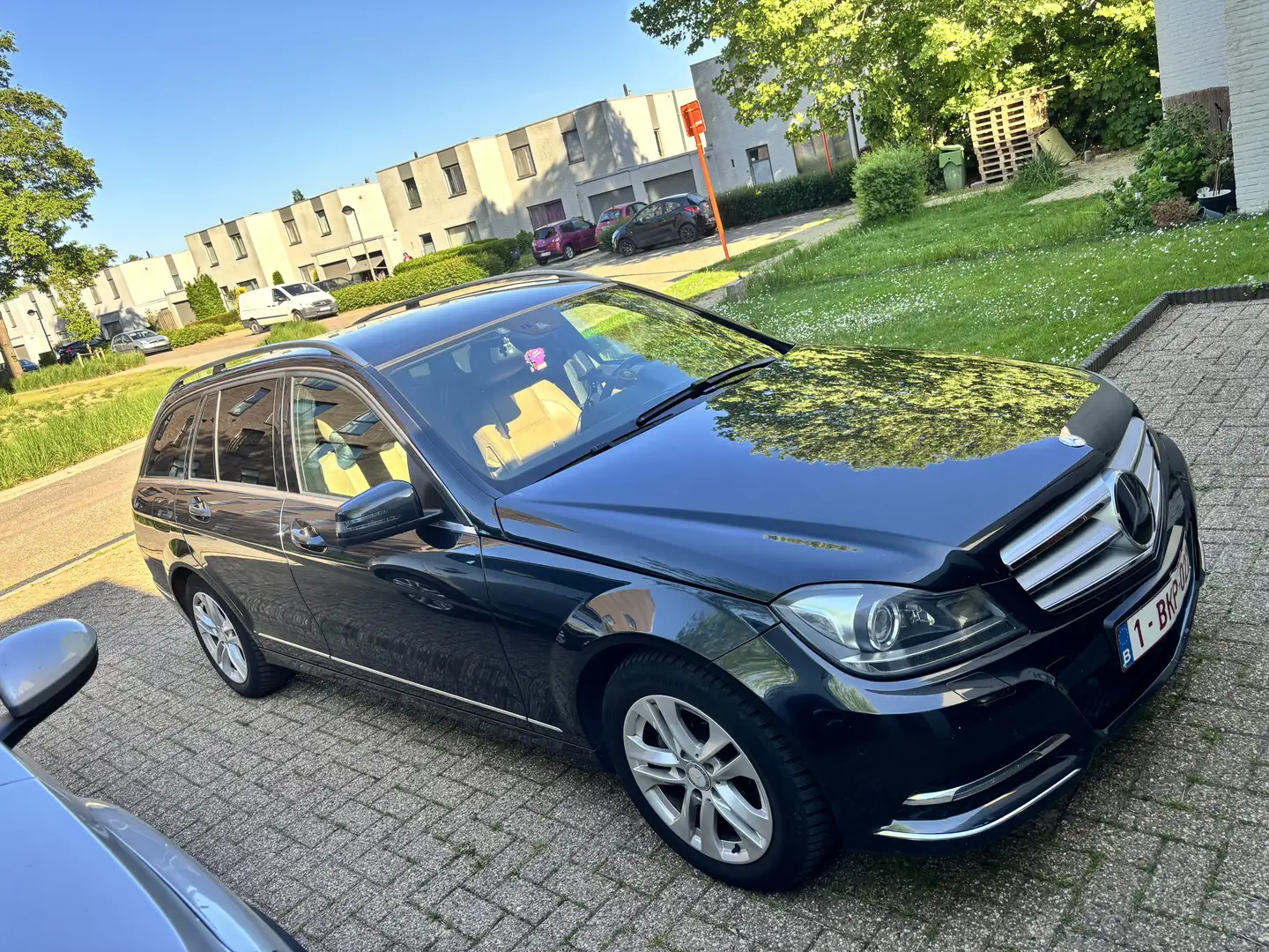 Mercedes-Benz C 200 T CDI DPF (BlueEFFICIENCY) 7G-TRONIC Avantgarde Zwart - 2