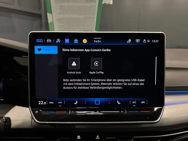 Volkswagen Golf view 24