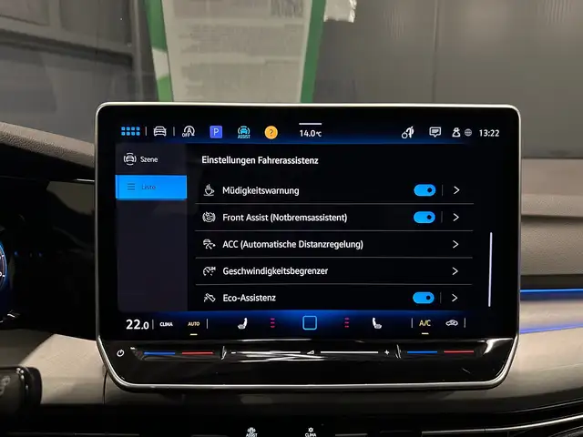 Volkswagen Golf view 23