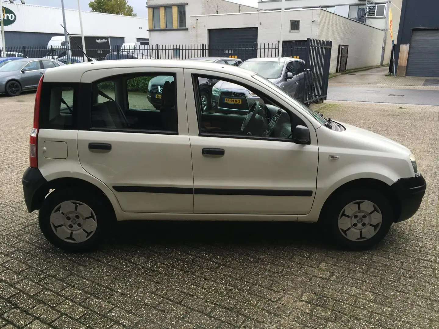 Fiat Panda 1.1 Actual / HOGE INSTAP / ZUINIG / APK JUNI 2026 Bianco - 2