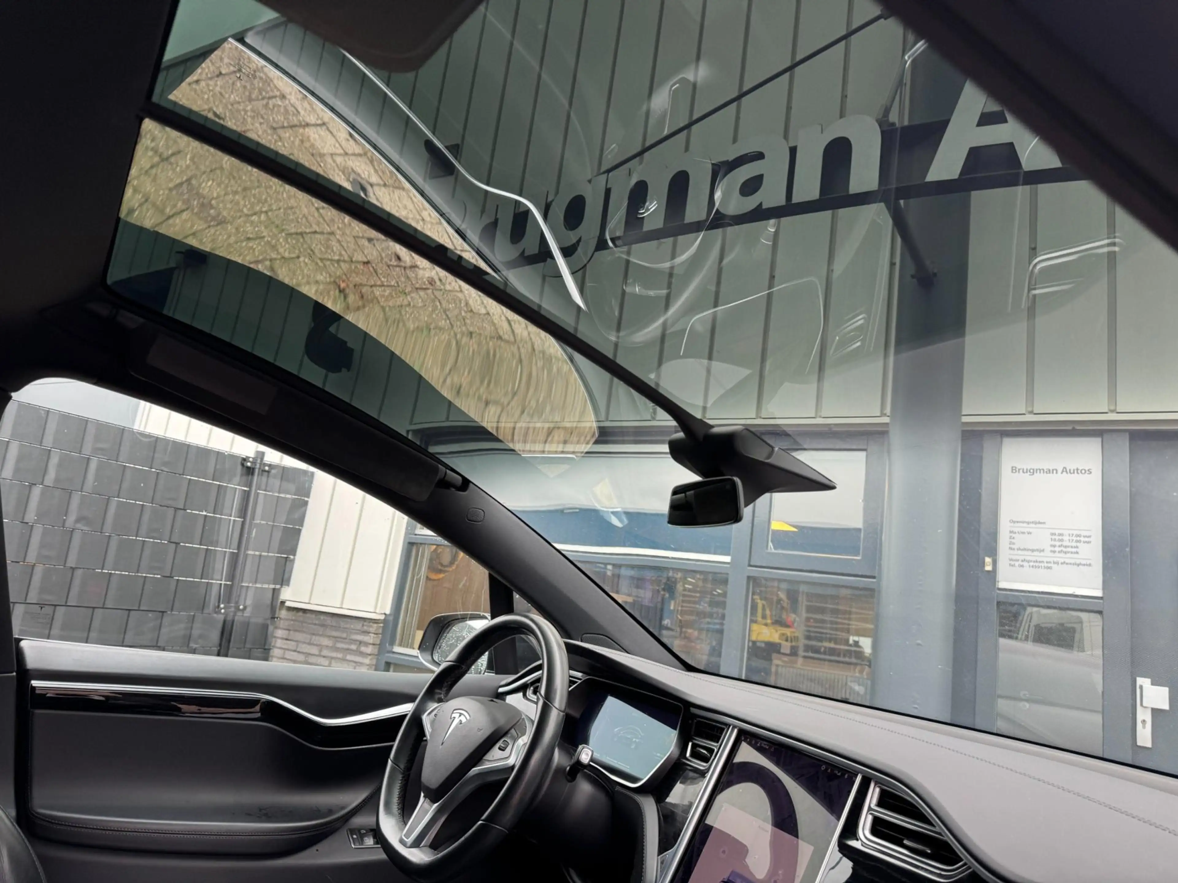 Tesla Model X 100D — photo 4