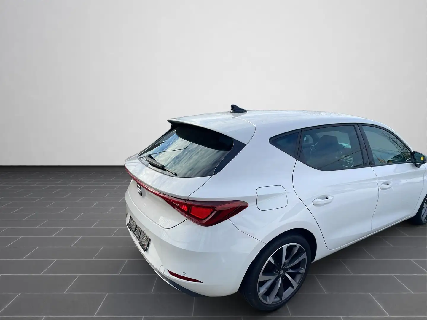 CUPRA Formentor 1,4 TSI Hybrid VZ NAVI/LED/Panoramadac Blau - 2