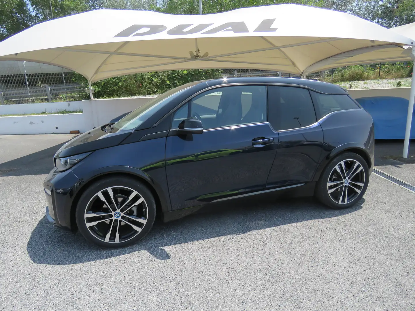 BMW i3 i3s 120Ah Advantage Blu/Azzurro - 1
