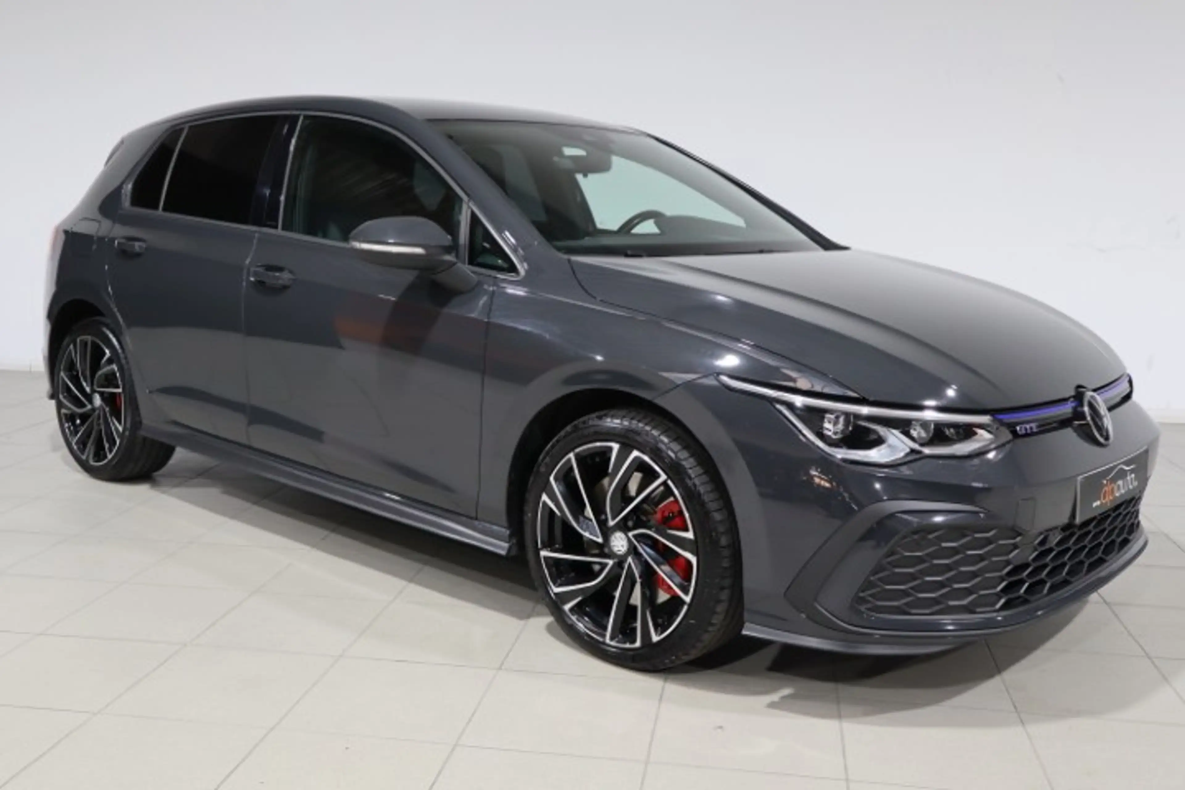Volkswagen Golf GTE Golf 1.4 eHybrid PHEV GTE OPF DSG — photo 2