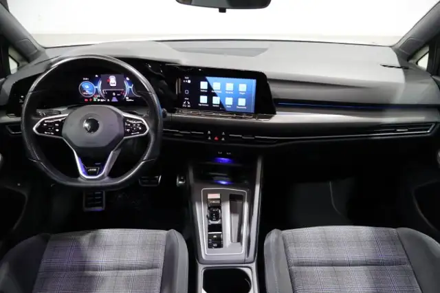 Volkswagen Golf view 9
