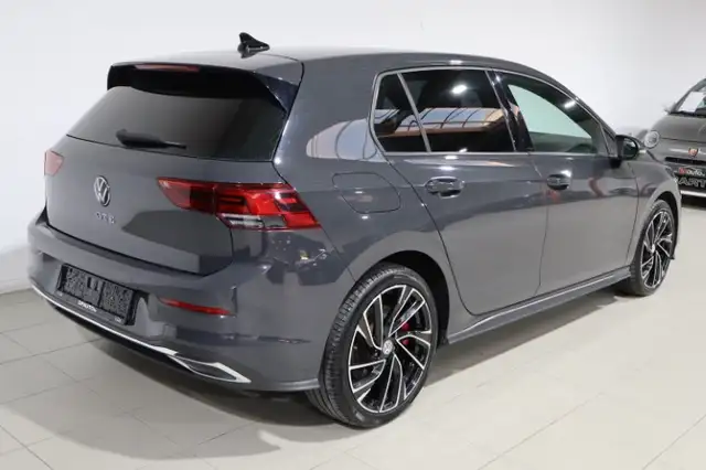 Volkswagen Golf view 7