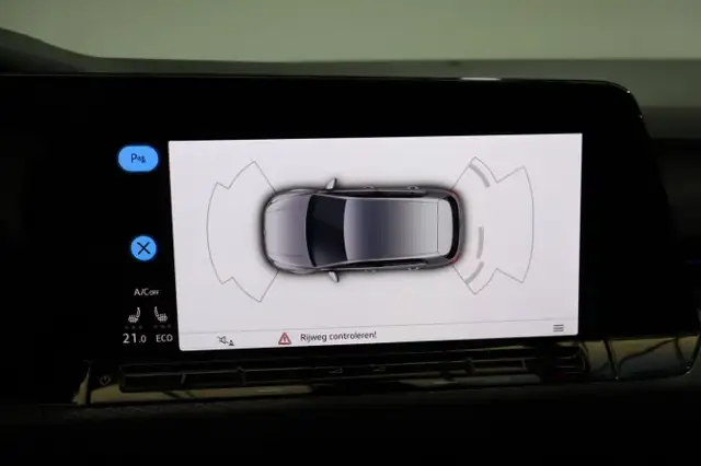 Volkswagen Golf view 15