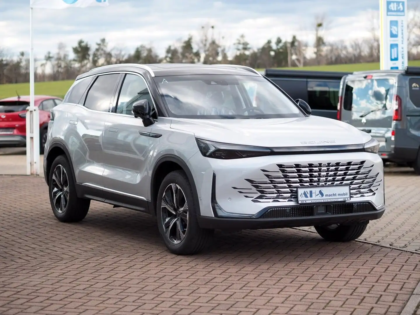 BAIC Beijing X75 Automatik 7DCT LED Pano 360° Kamera Argintiu - 2