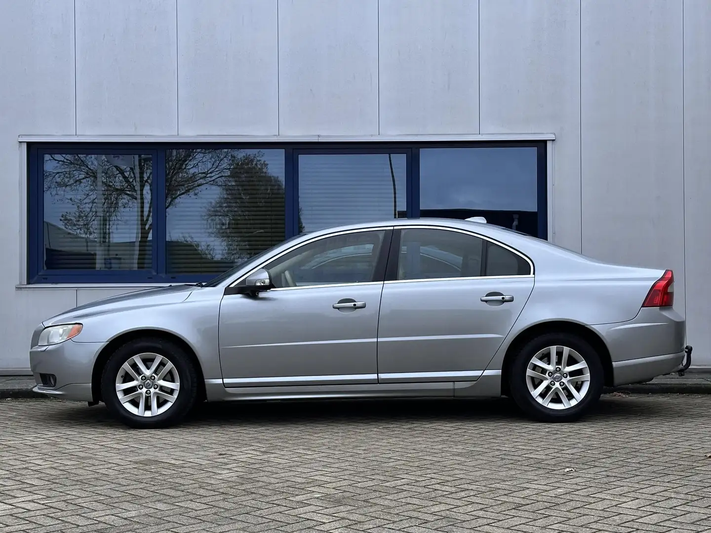 Volvo S80 3.2 Summum l LPG l Youngtimer l BLIS l Adapt l Gris - 2