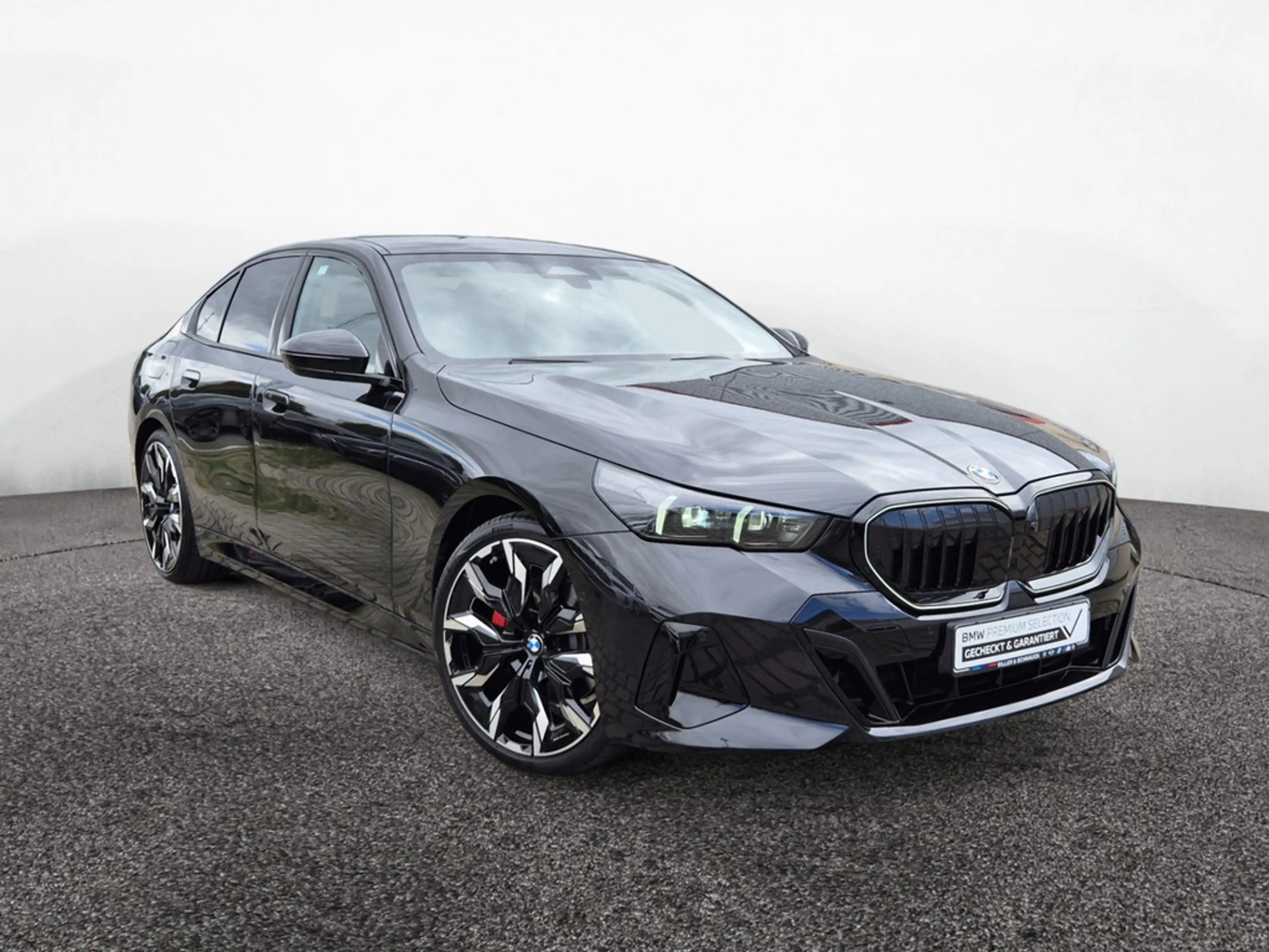 BMW 520 d xDrive M Sport Pro 21 ZOLL+B&W+AHK+PANO — photo 2