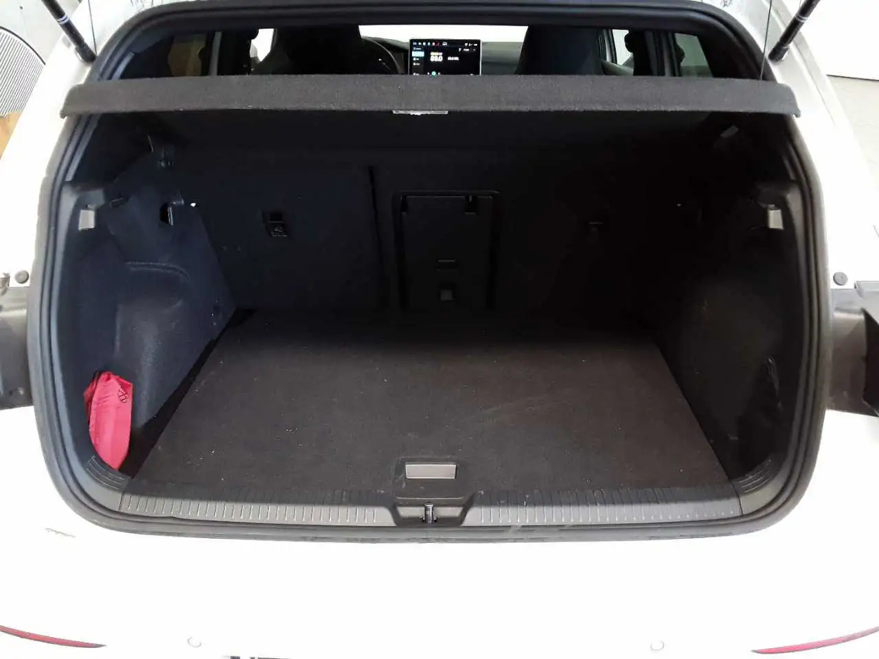 Volkswagen Golf 1.5 eTSI DSG R-Line APP ACC SHZ KAM, миниатюра 15