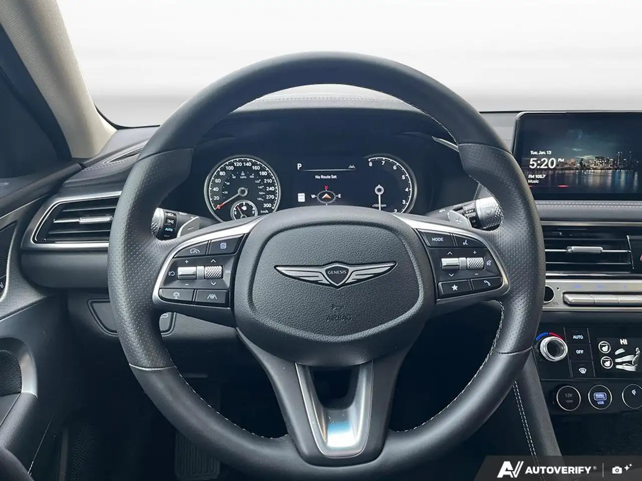 Genesis G70 снимка Genesis G70