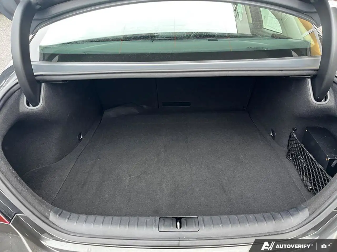 Genesis G70 снимка Genesis G70