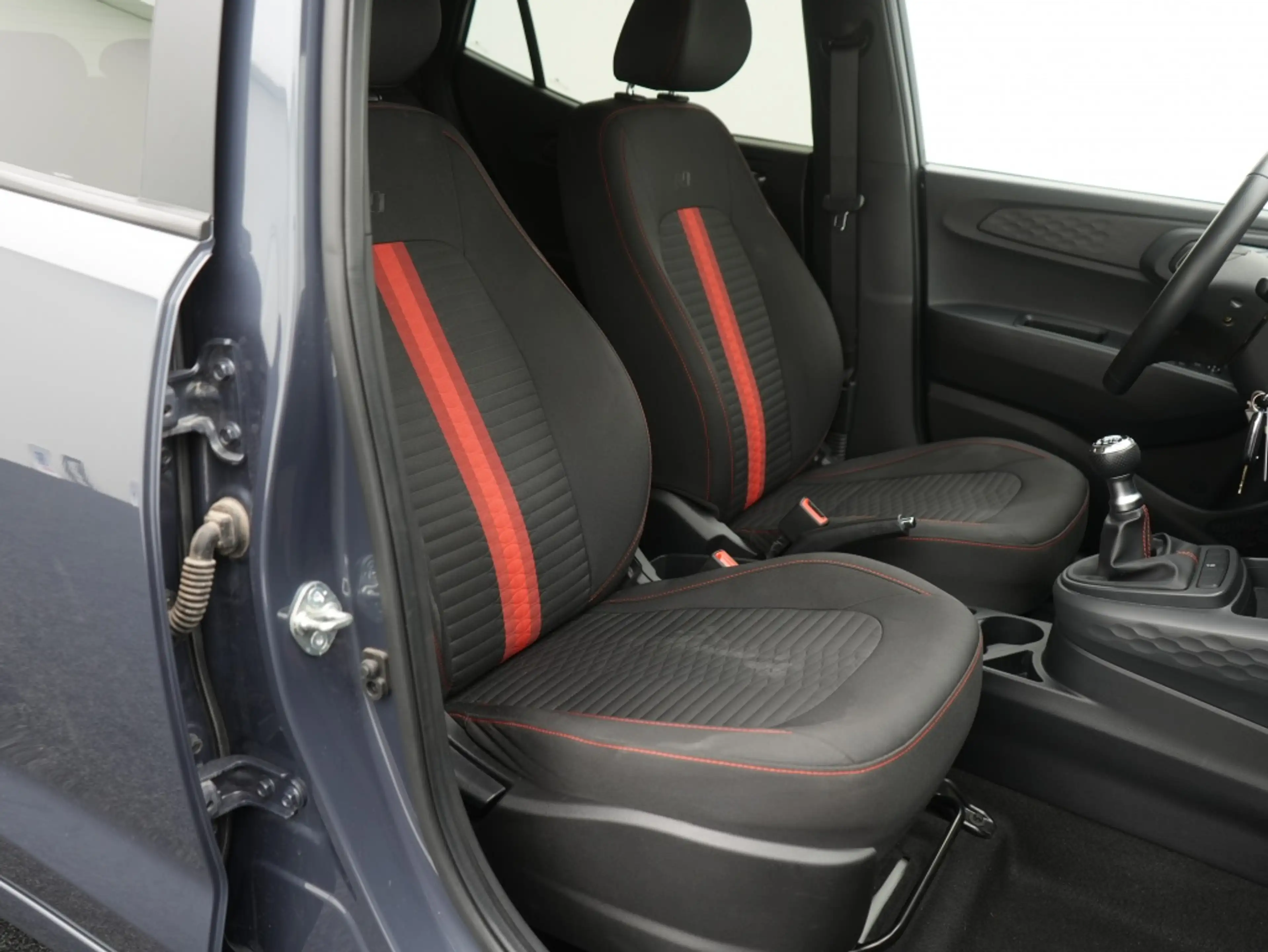 Hyundai i10 1.2 N Line | 4 Cilinder | Private lease 419 per ma — photo 11