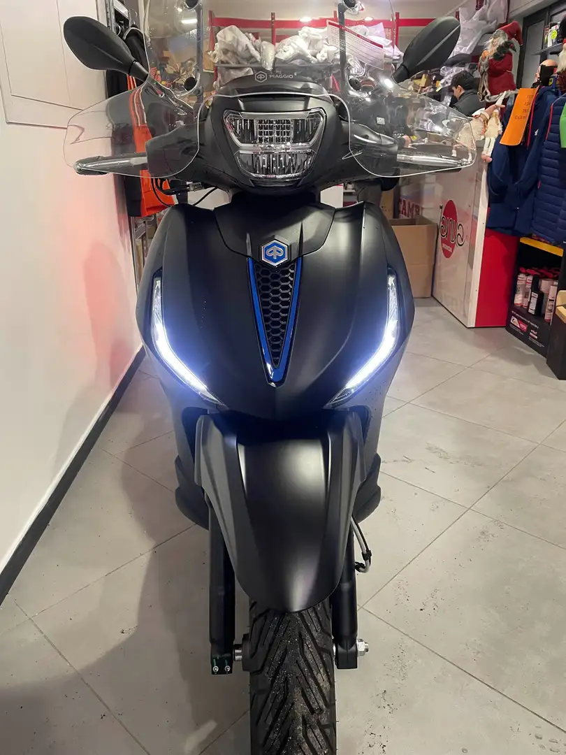 Piaggio Beverly 400 S 2025 Nero - 2
