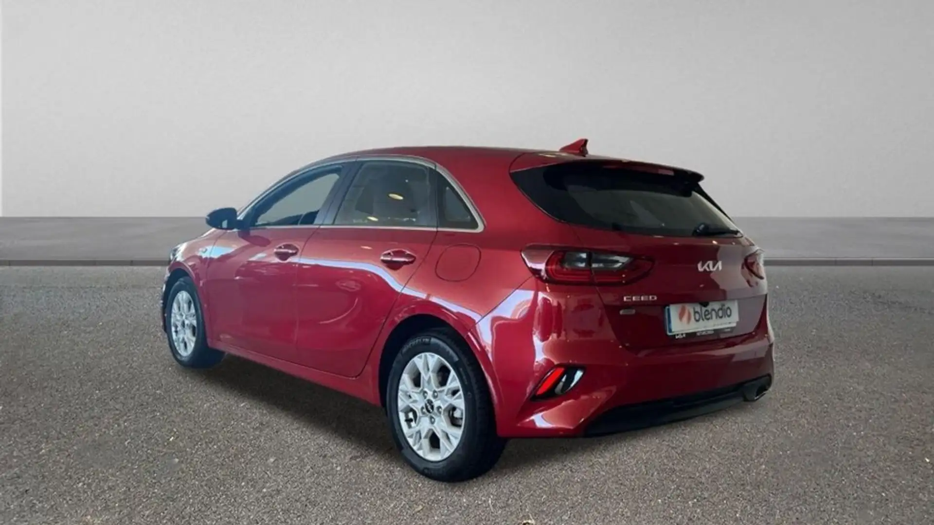 Kia 1.6 MHEV DRIVE 136CV 5P Червоний - 2