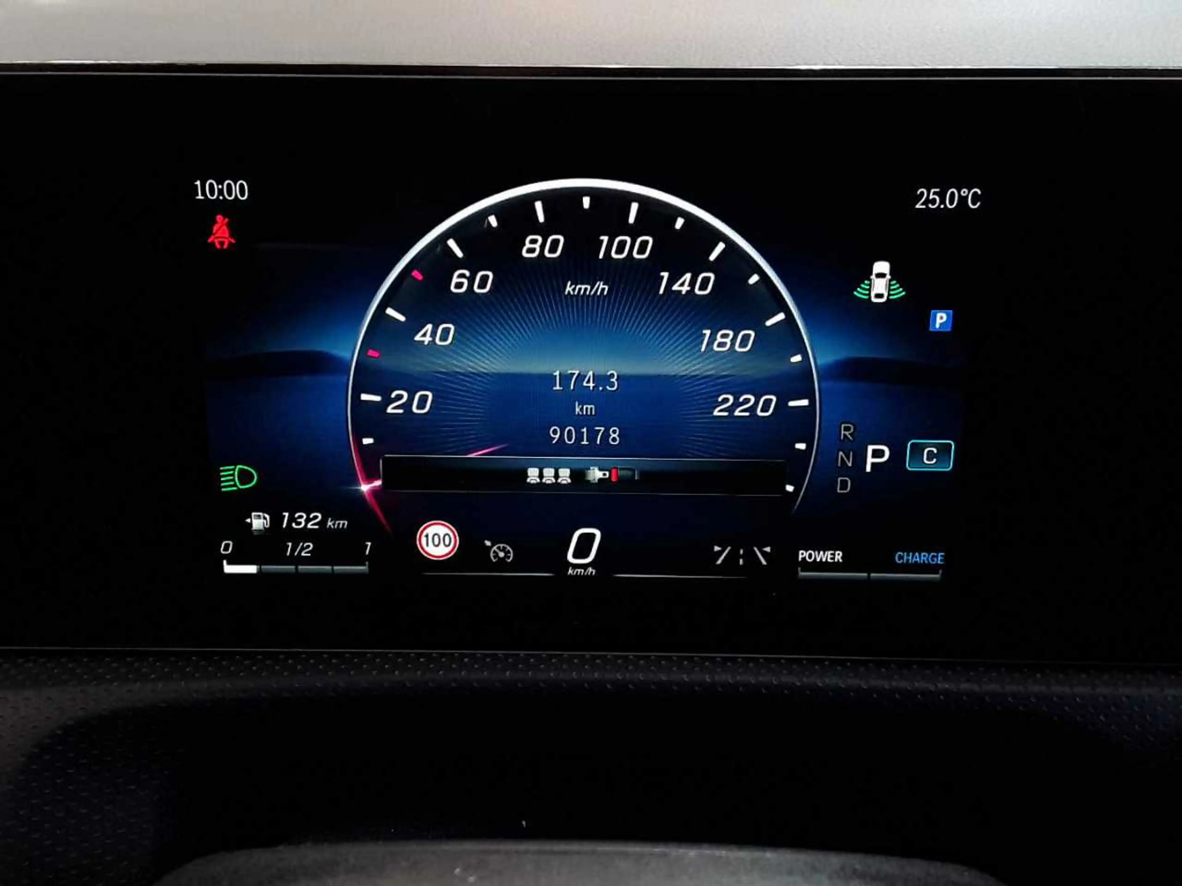 Mercedes-Benz A 200 A 200 7G-DCT Progressive Advanced Navi SHZ — photo 11
