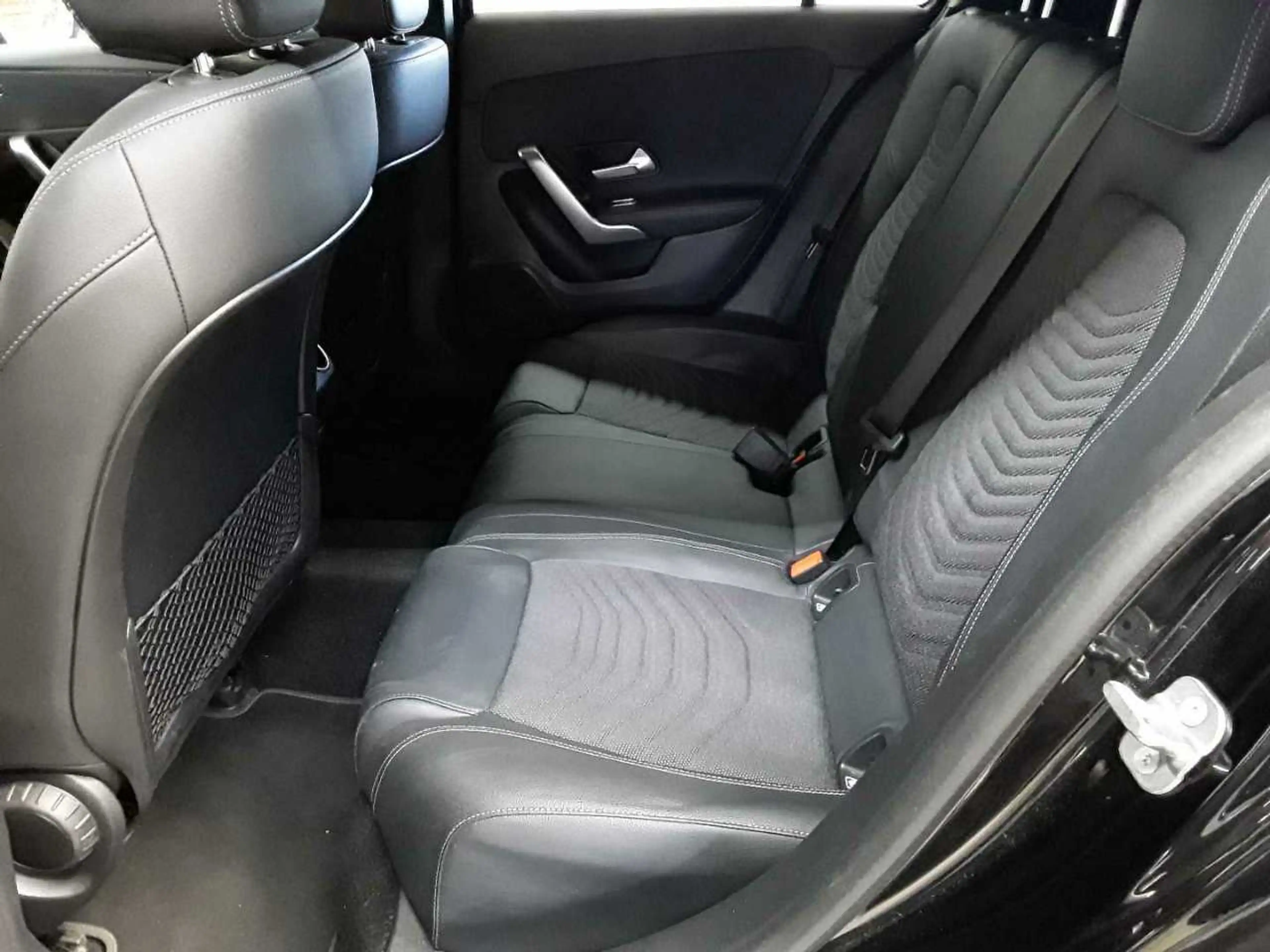 Mercedes-Benz A 200 A 200 7G-DCT Progressive Advanced Navi SHZ — photo 13