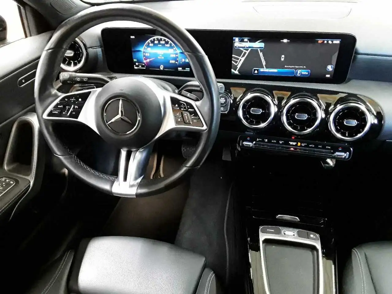 Mercedes-Benz A-Class A 200 7G-DCT Progressive Advanced Navi SHZ, миниатюра 10