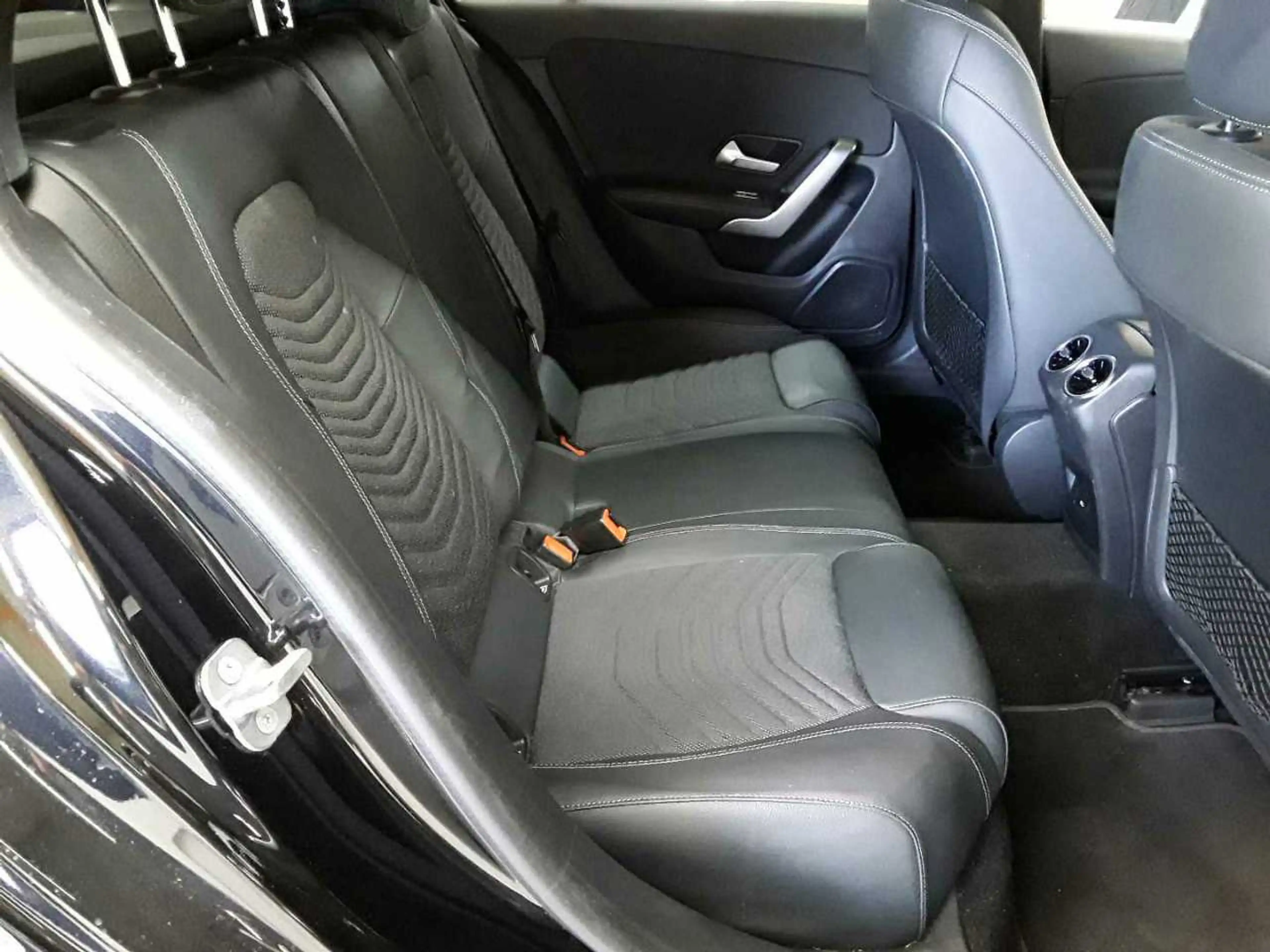 Mercedes-Benz A 200 A 200 7G-DCT Progressive Advanced Navi SHZ — photo 14